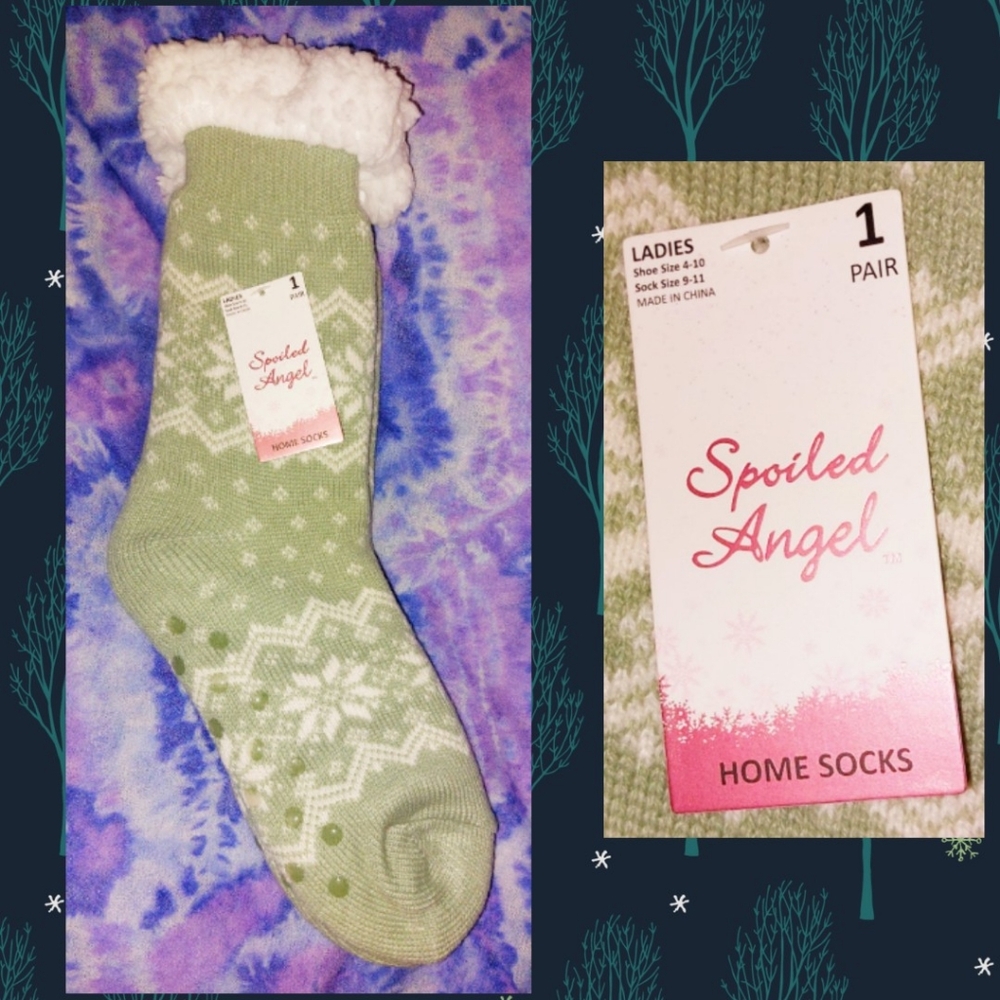 1pr Spoiled Angel Sage & White Snowflake Isle Print Cozy Slipper Socks Sz 9-11